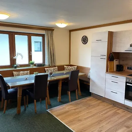 Guest house Arlbergsun Pettneu am Arlberg