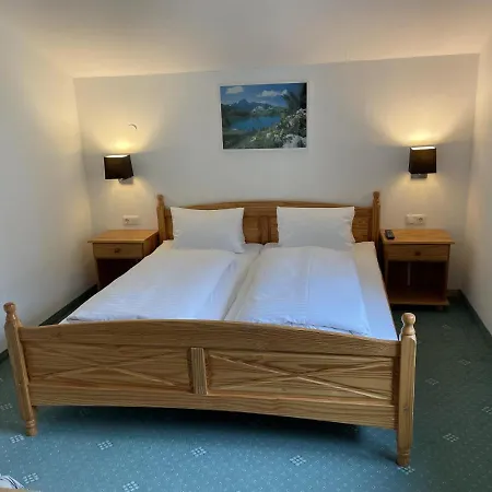 게스트하우스 Arlbergsun 3*